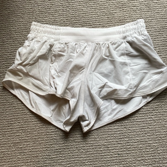 Lululemon low waisted white shorts - Picture 1 of 4